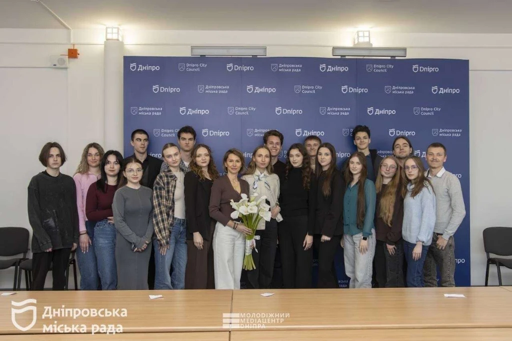 Стажування в міськраді та стипендія імені Поля: молодь Дніпра може подати заявки до 18 вересня Стажування в міськраді та стипендія імені Поля: молодь Дніпра може подати заявки до 18 вересня